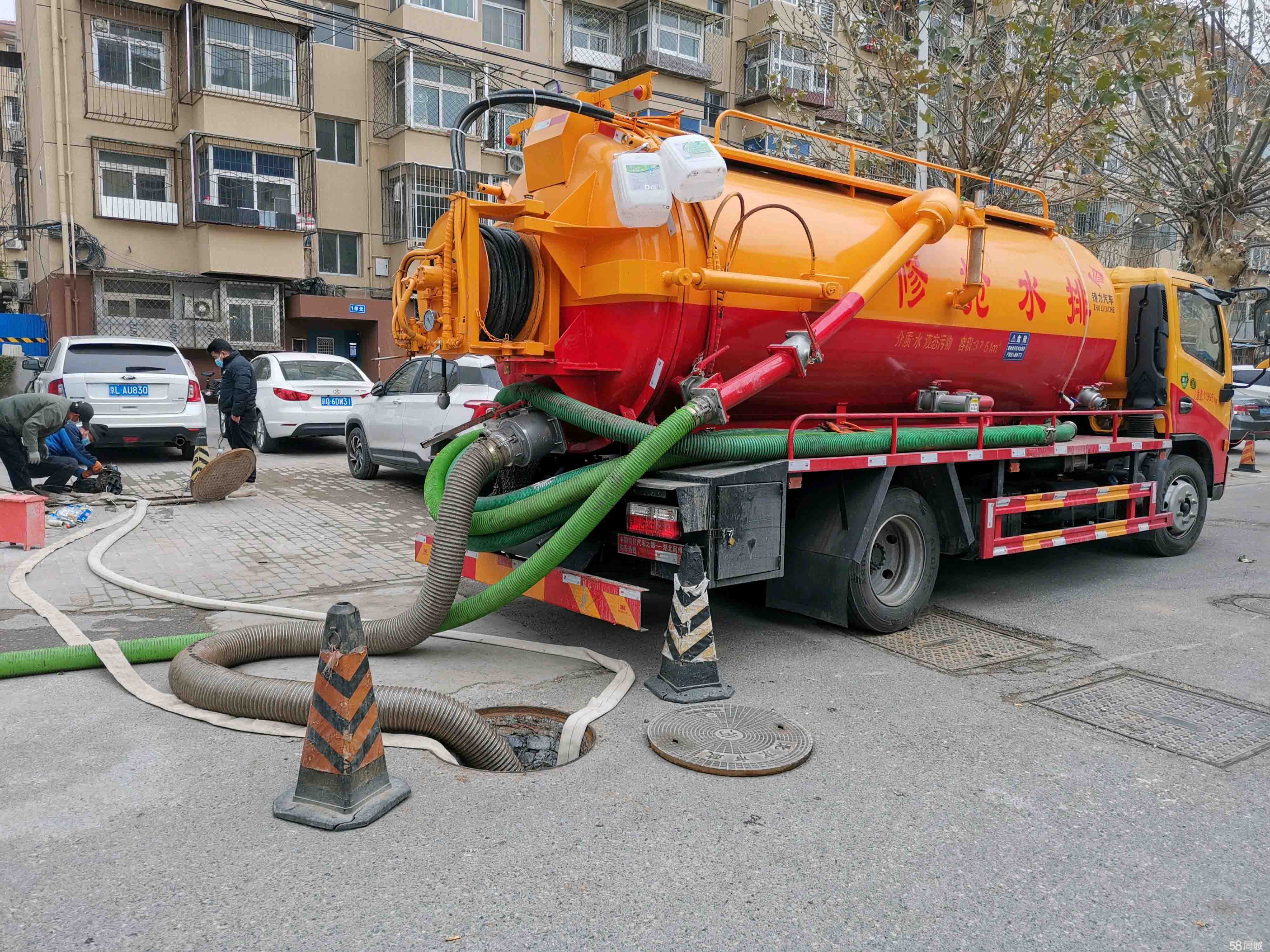 塔河抽粪吸污