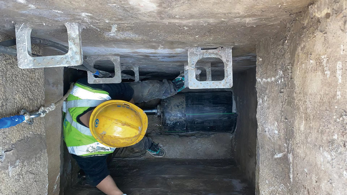 塔河HDPE短管内衬法